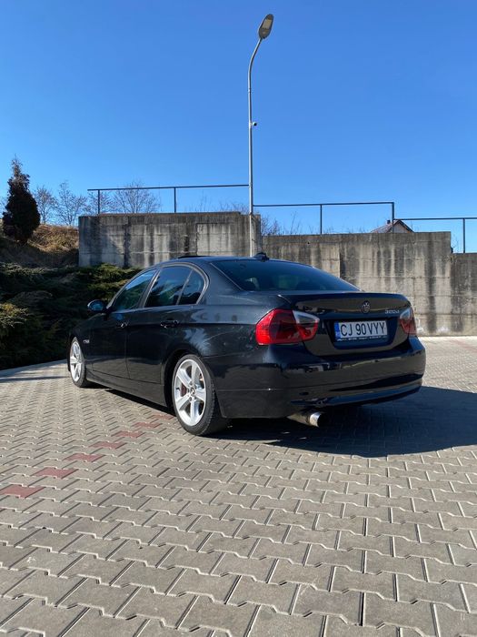 Vând BMW e90 163 cp 4299€ Negociabil