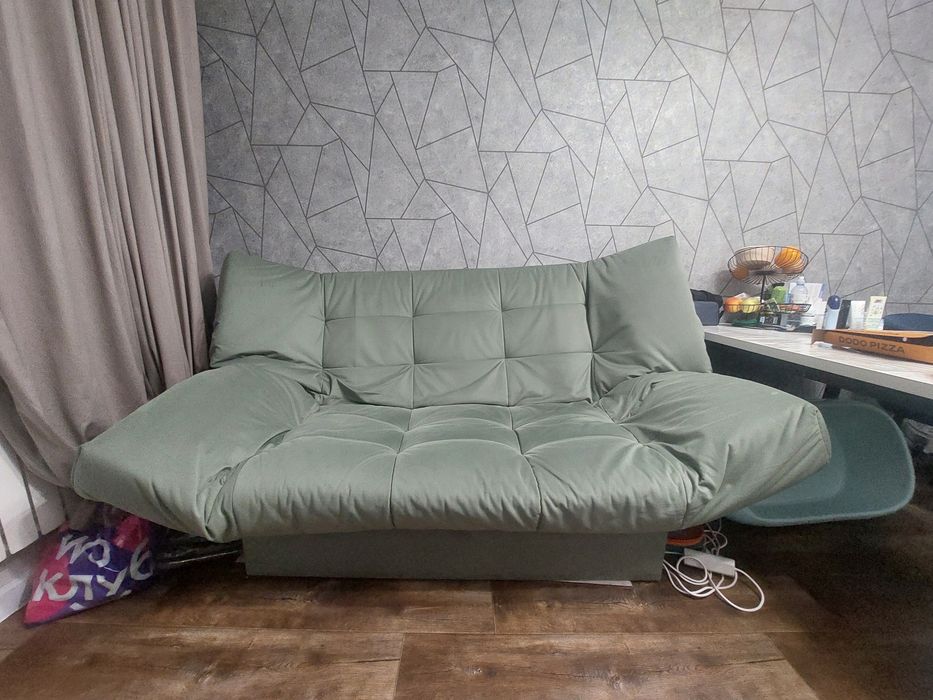 Продам диван раскладной