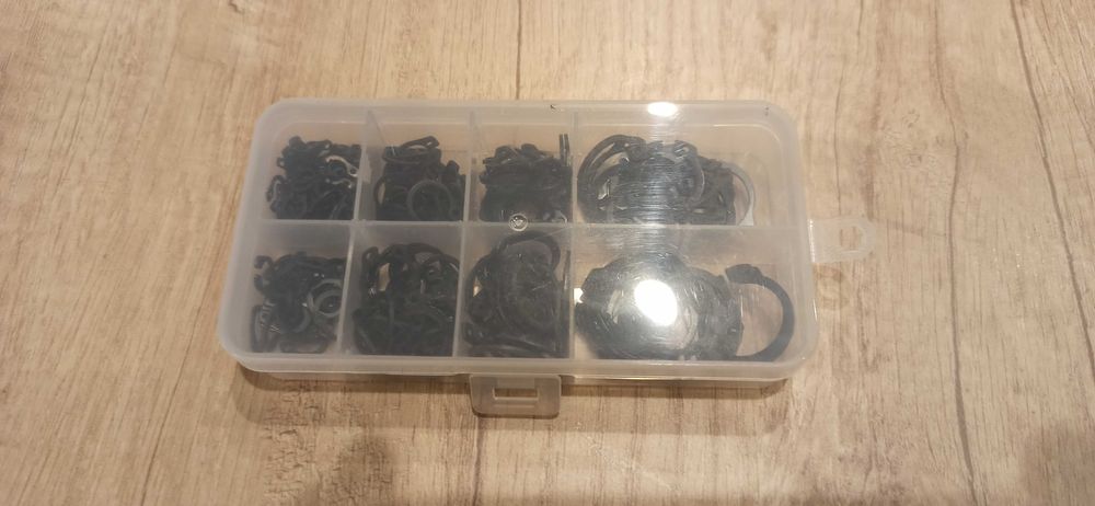 Възвратни пружини за дръжки на врати