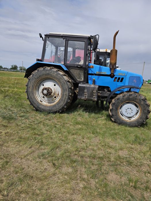 Продам МТЗ 1221.2