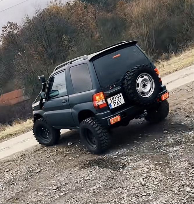 MITSUBISHI Pajero 2004 — imagine 4