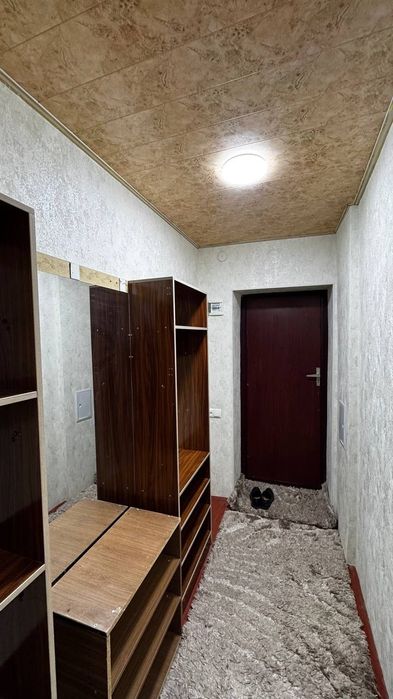 Продается 2х ком квартира на Гагарина 2 этаж кирпичный дом  6м веранда