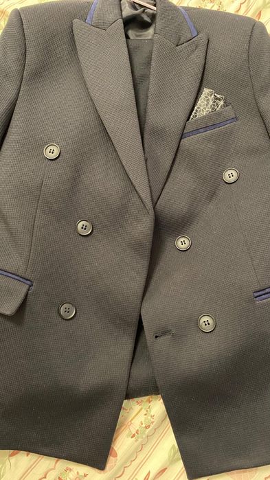 Костюм для мальчик 8-9 лет