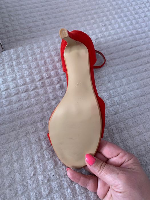 Официални обувки