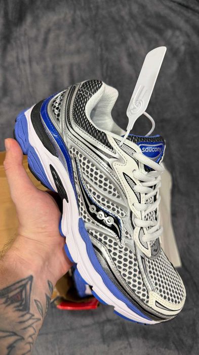 Saucony кроссовки