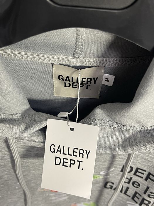 Hanorac Gallery Dept. – Nou Nouț!