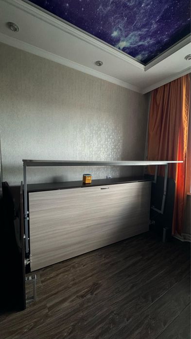 срочно. продам комплект (шкаф/стол(трансформер))