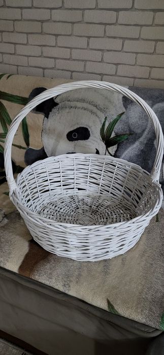 Корзина для цветов новая.