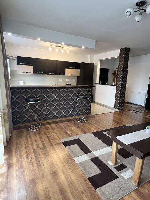 Inchiriez apartament 2 camere