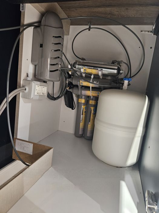 Instalator Purificatoare apa osmoza , Dedurizatoare .