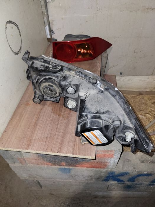 Фара хонда аккорд 7 правая