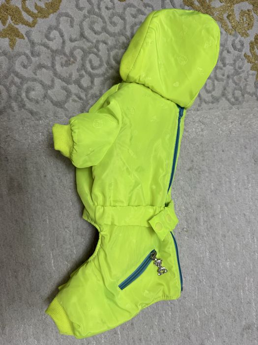 Продам комбинезон для животных
