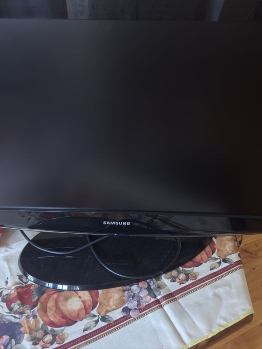 Samsung LE32R81B 32 дюйма