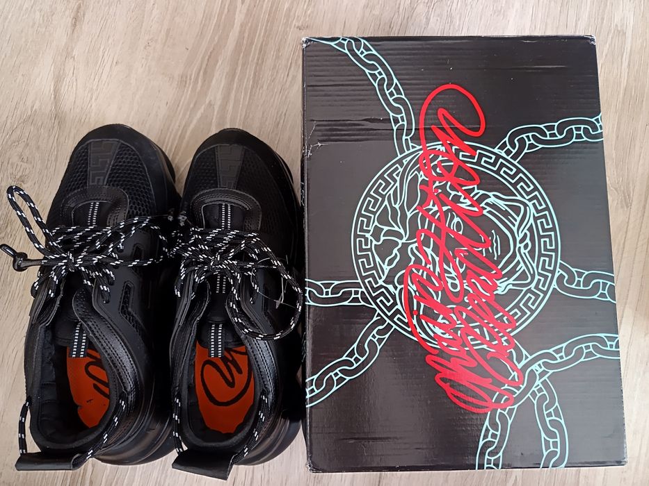 Vând Adidas Versace Chain Reaction