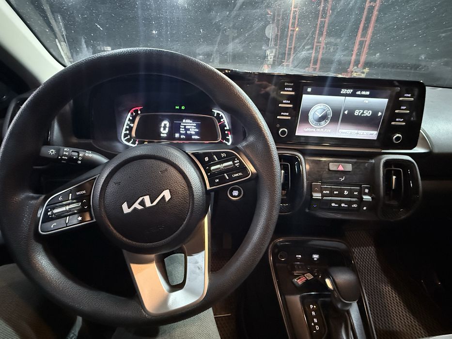 Kia  Sonet 2025.