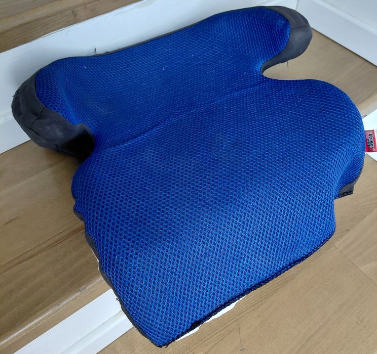 Inaltator scaun auto (copii) masina