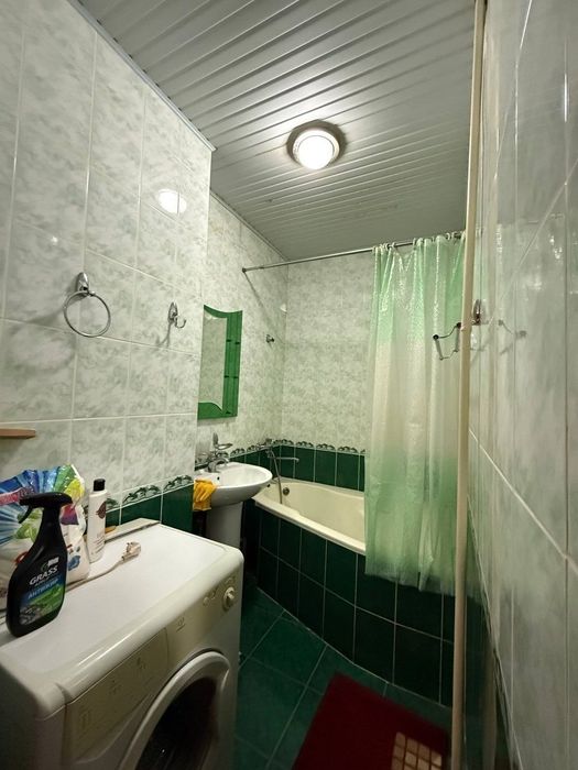 Продаётся 3х комнатная квартира Буюк ипак йули, метро Максим Горький