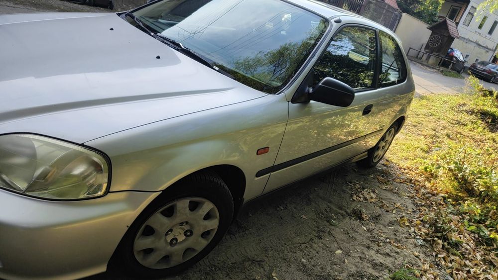 Honda Civic Masina adus din tara mea Olanda din familia. Aldoila proprietar.