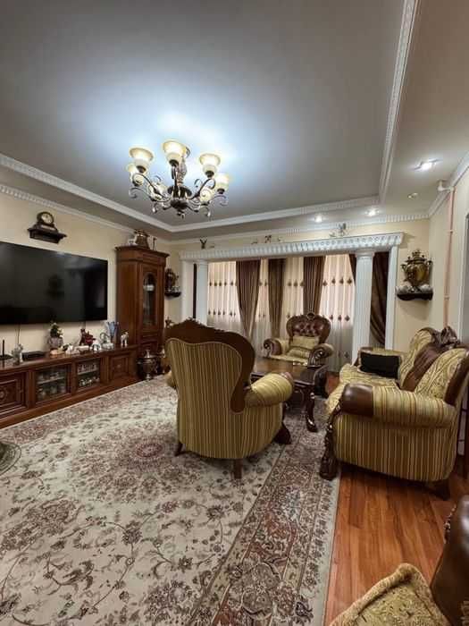 метро Айбек  3+2/8/9  две квартиры  160м²