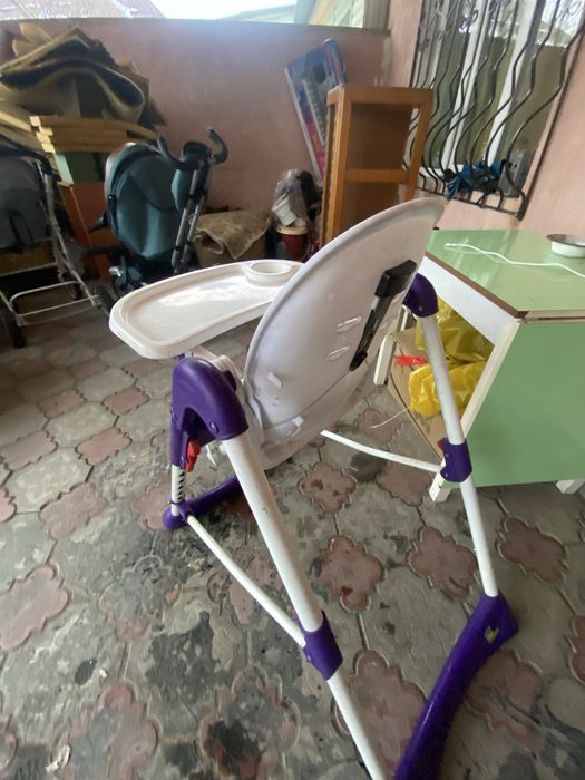 Стул для кормления