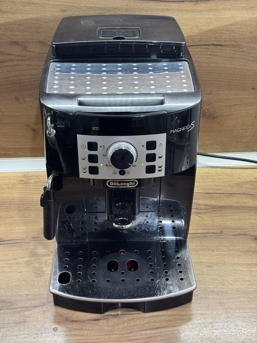 Кафемашина DeLonghi Magnifica S
