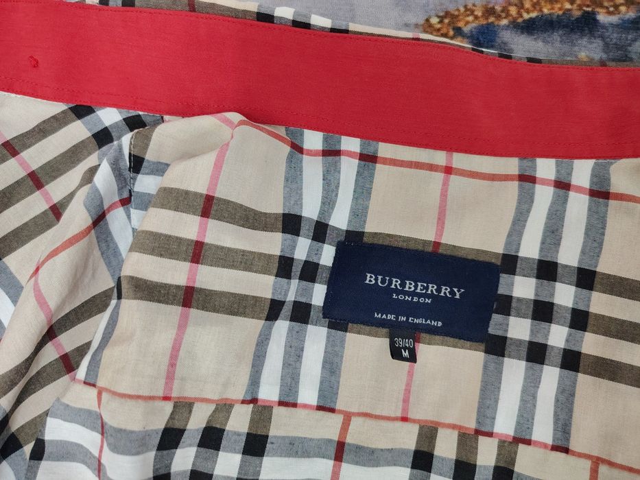 Burberry рубашка М размер