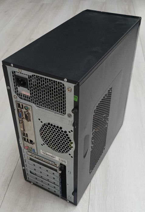 Продается системный блок i5 650/ОЗУ 4Гб/SSD 120Гб/HDD 500Гб