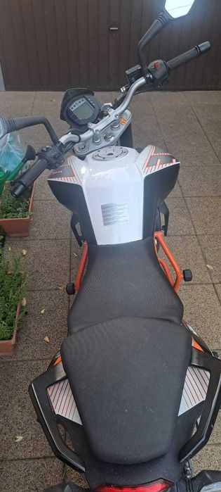 KTM 390 Duke - an 2014