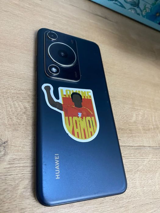 Huawei nova Y72S