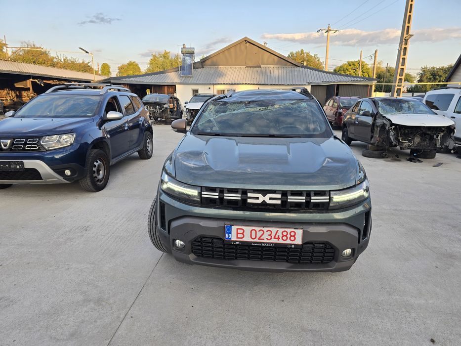 DACIA Duster Extreme 1.2 Mild Hibrid 2024/12 50 mii km Avariat Lovit