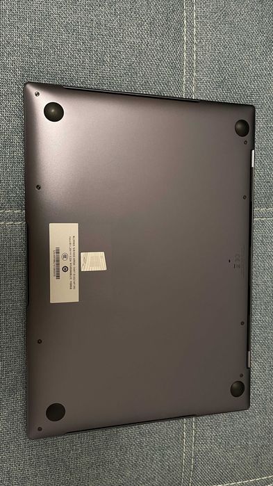 Huawei MateBook B7-410 – i7 / 16GB / 512GB SSD / Touchscreen