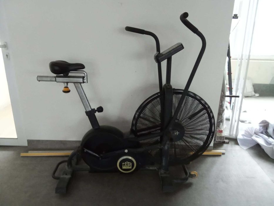 Велоаргометър Air Bike Въздушно колело