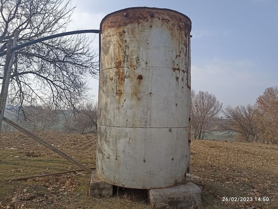 bochka sotiladi suvga ishlagan