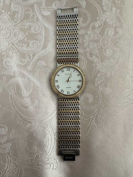 Ceas de dama elegant auriu cu argintiu