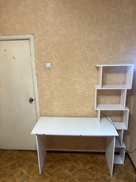 Стол компьютерный,письменный