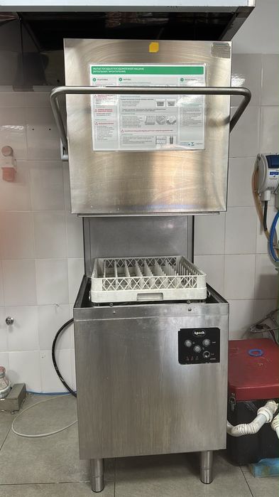 Посуда моющая машина Apach AC800