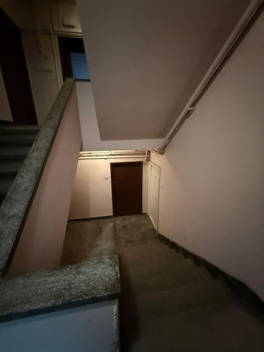 Garsonieră demisol