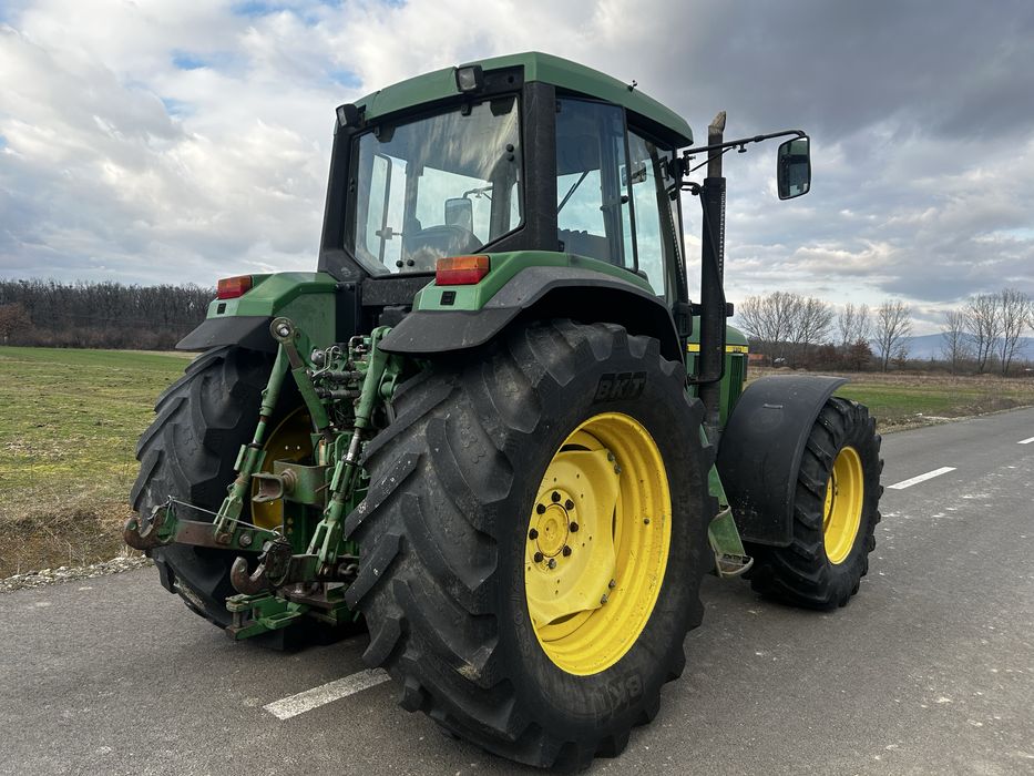 Tractor John Deere 6910