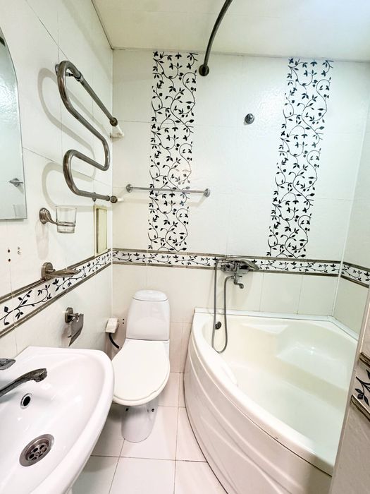 Чиланзар 2 квартал 1 хона 1 этаж