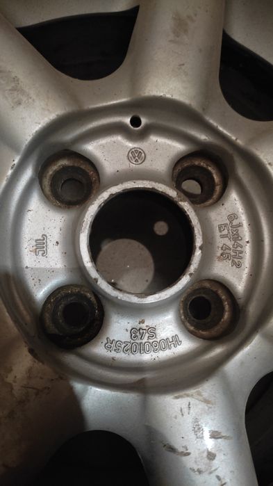 Автомобилна алуминиева джанта