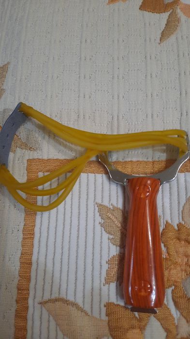 Рогатка детские игрушки.