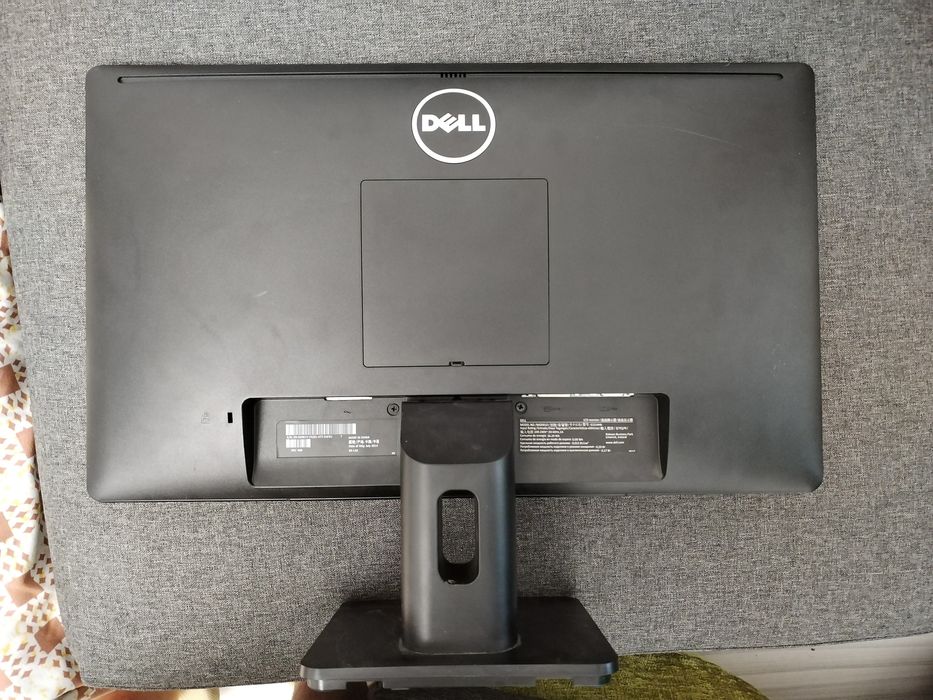 Vand/schimb monitor dell