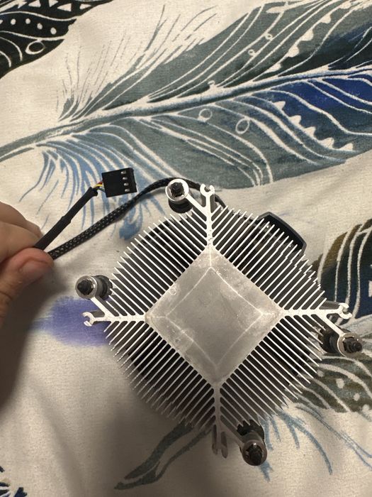 Amd ryzen 5 3400g +  cooler pentru procesor