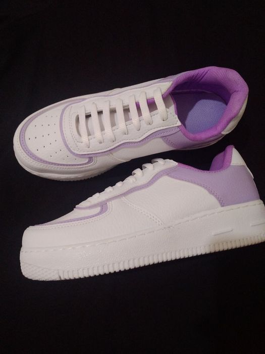 Новые, женские кеды