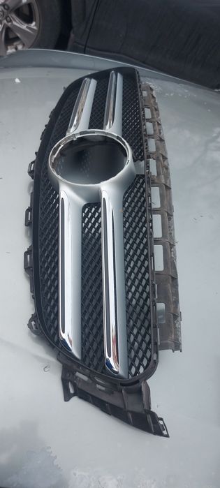 Grila Mercedes e class w213