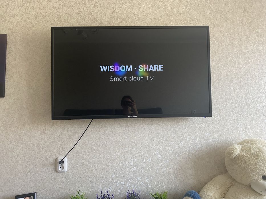 продам телевизор