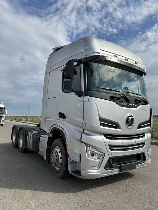 Абсолютно новый тягач Shacman X6000 6/4