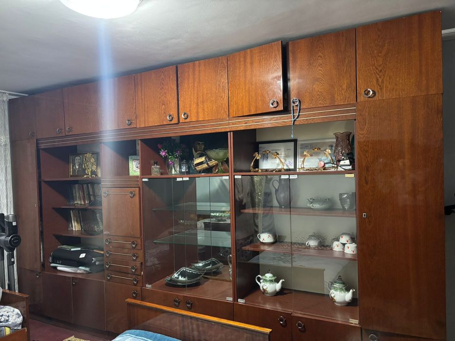 Продаётся Стенка