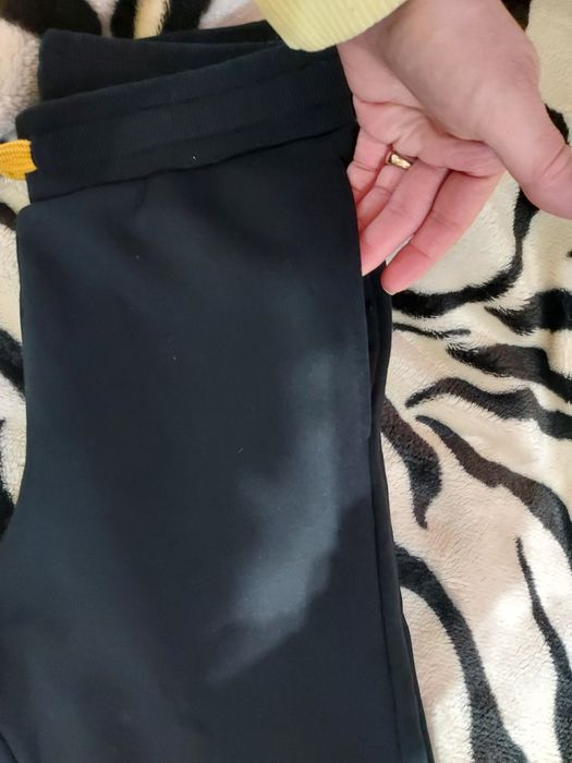 Originali pantaloni trening