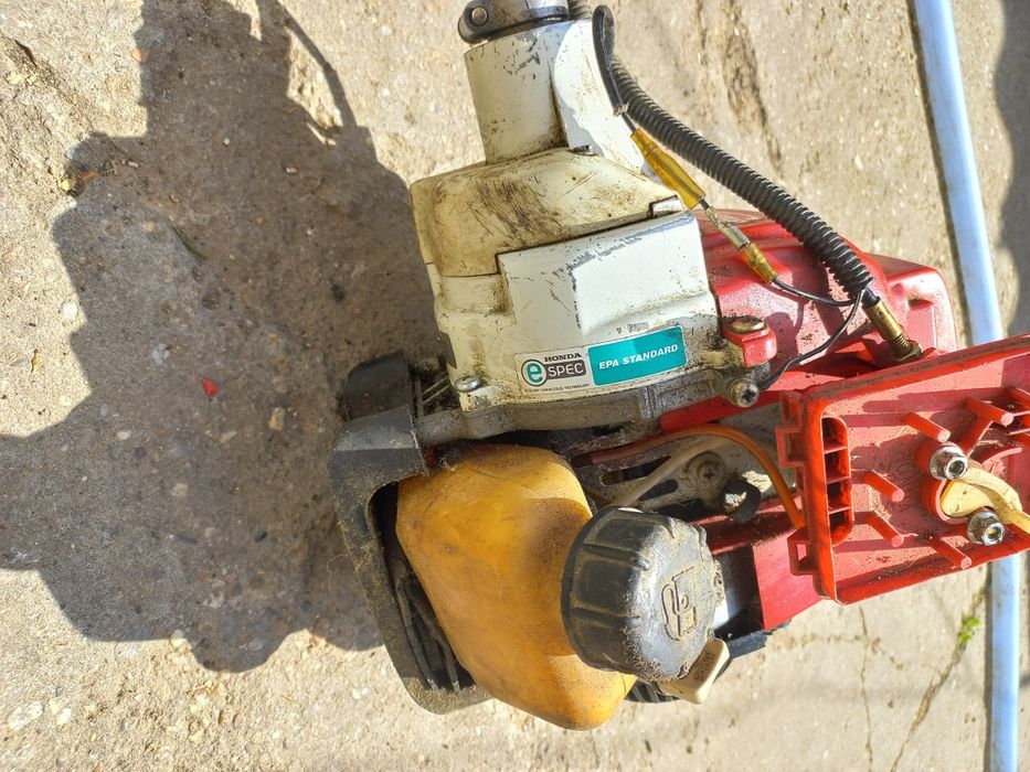 Motocoasa honda umk 731